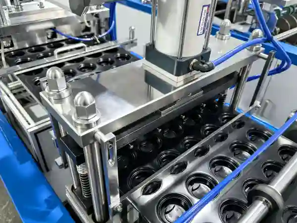 LSM-PS Lid Thermoforming Machine